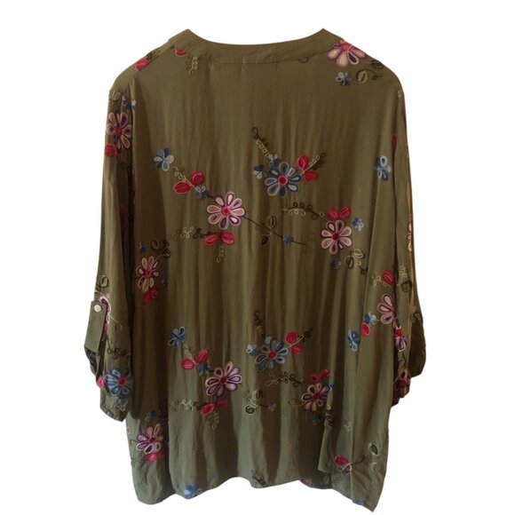 Women's Plus Size Kindred Olive Embroidered Peasant Blouse Top Size 2X - Picture 4 of 4